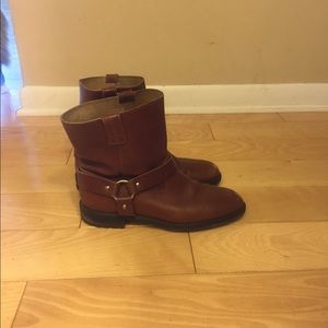 Madewell leather ankle-height boots (damaged heel)